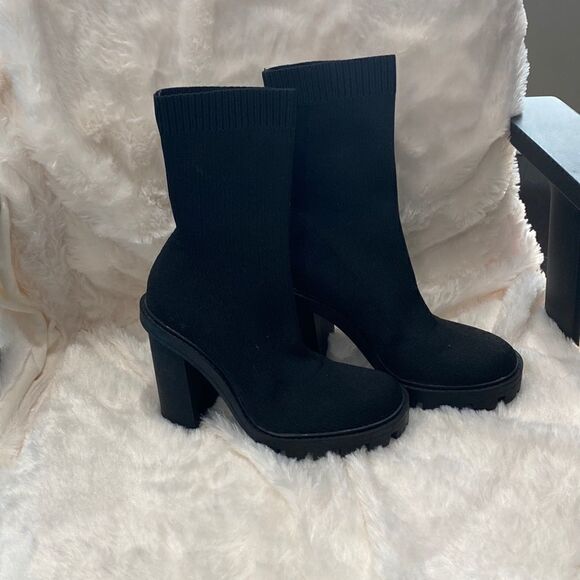 Zara black sock boots  - Picture 1 of 5